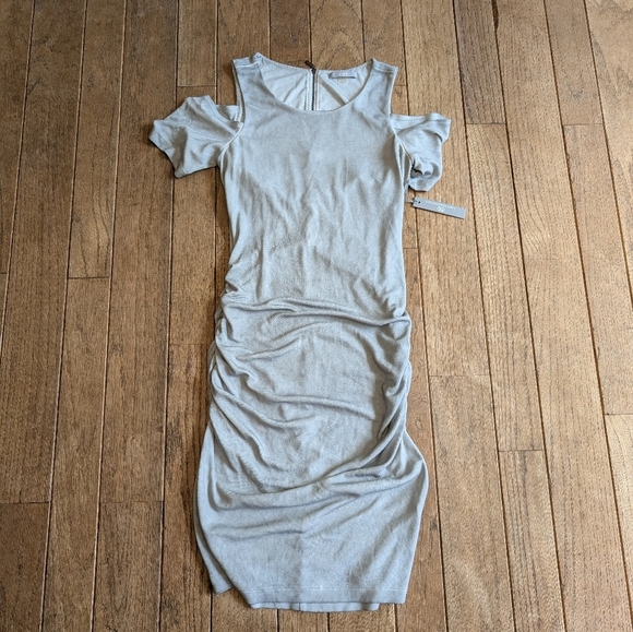 NWT Women's Tart Collection Elegant Gray Open Shoulder Women's Dress Size Small - Picture 1 of 6